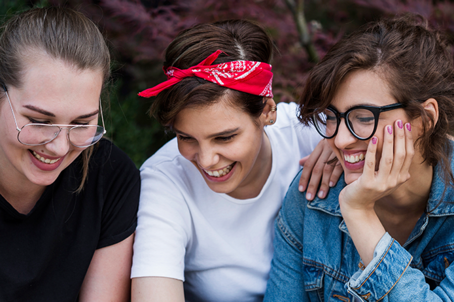 10 of the Least Known Gen Z Brand Cues (Micro-Behavior Data Backed)